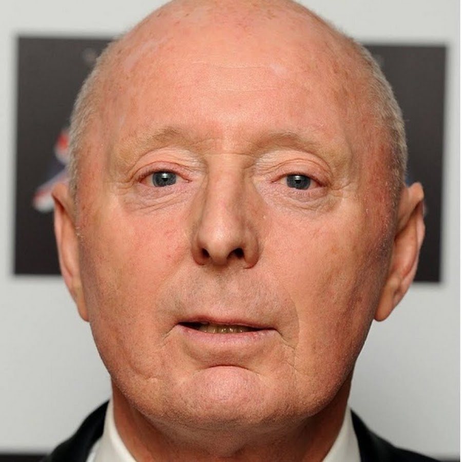 Jasper Carrott - Topic - YouTube