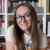 Chloe Reads Books