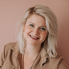 Kelly Caresse net worth