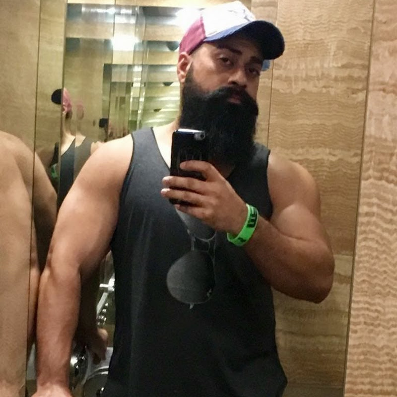 BEARD & BICEPS
