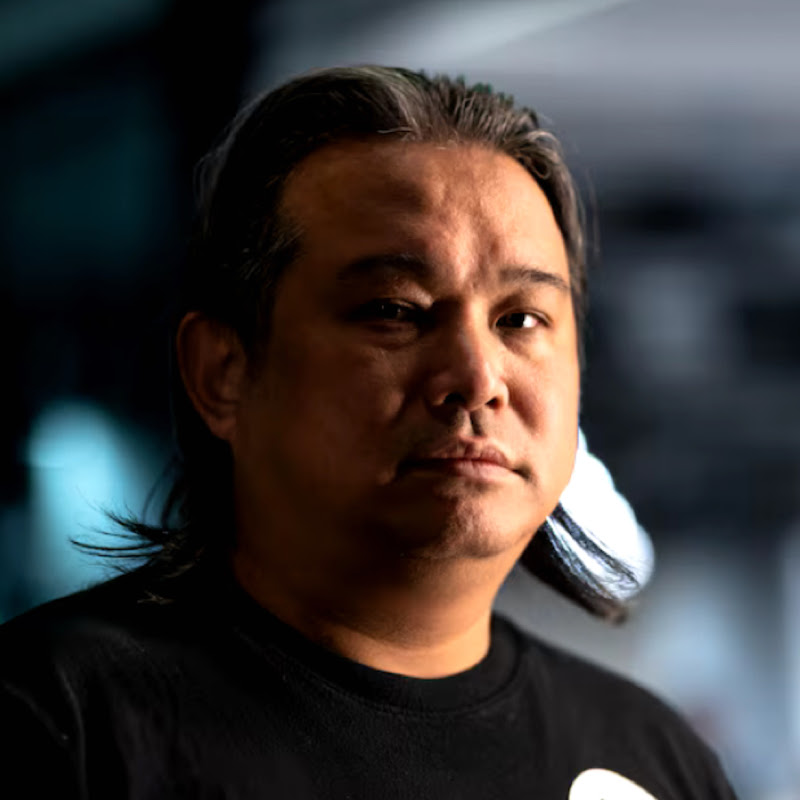 蔣罔正Edwin尹科 Logo