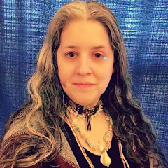 Psychic Medium Lisa Marie channel thumbnail