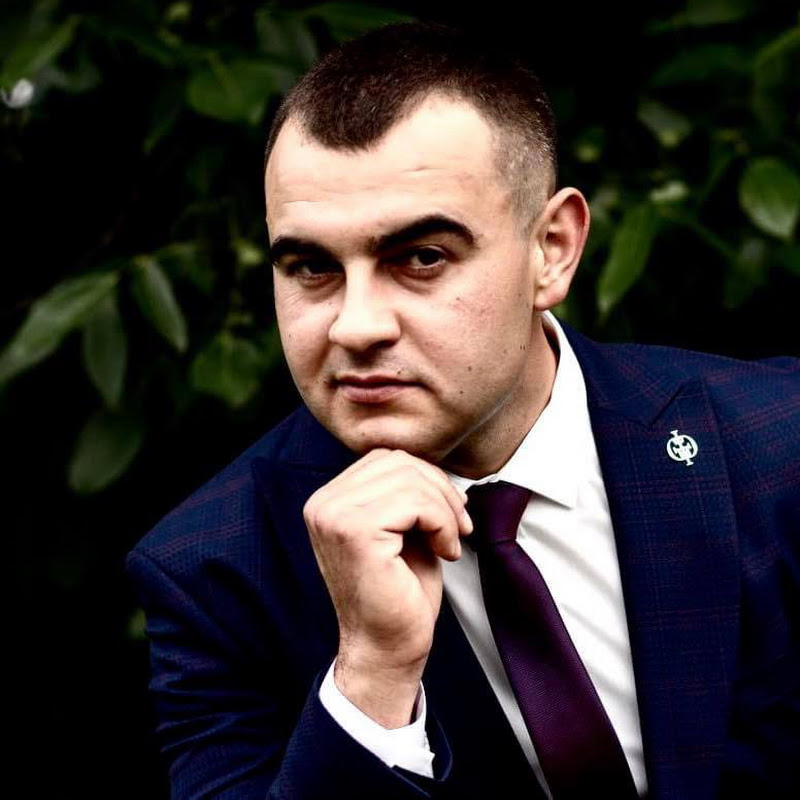 Pavlo AVA
