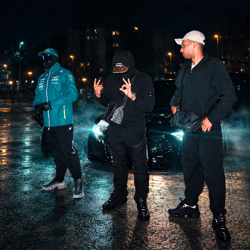 MAV Treize - Topic