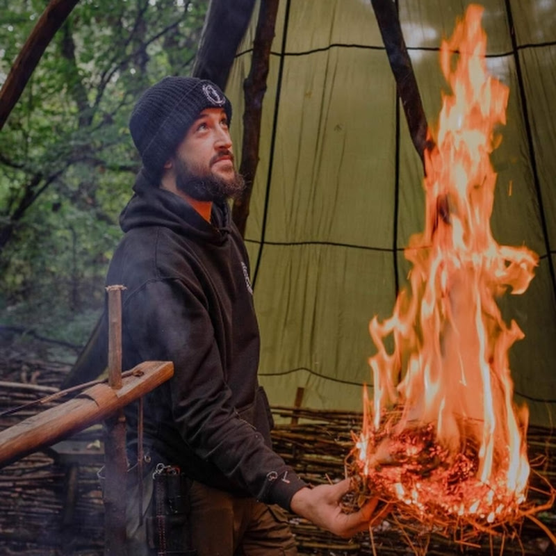 Andy's Outing's Bushcraft and Foraging
