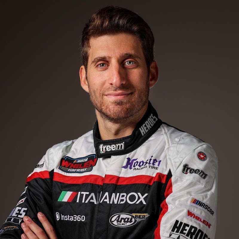 Alberto Naska Español