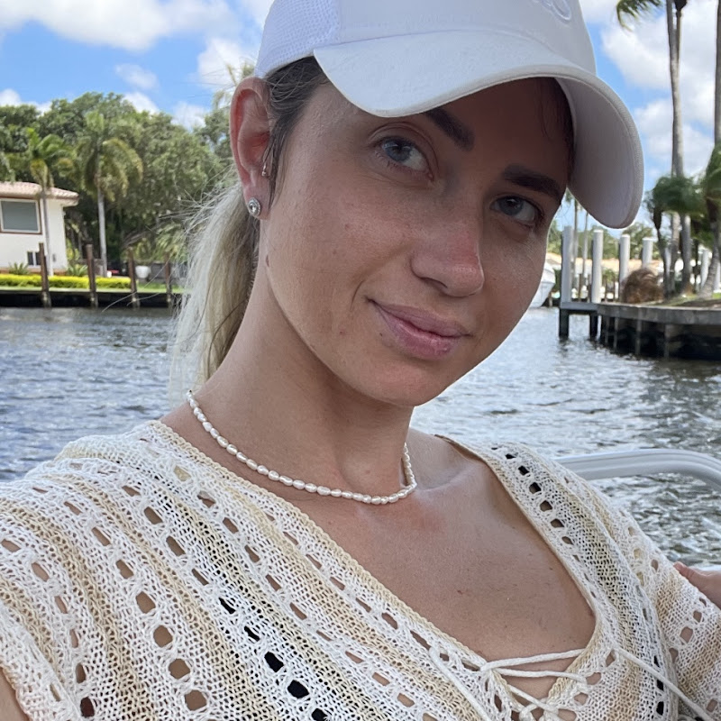 Kaya's Reviews