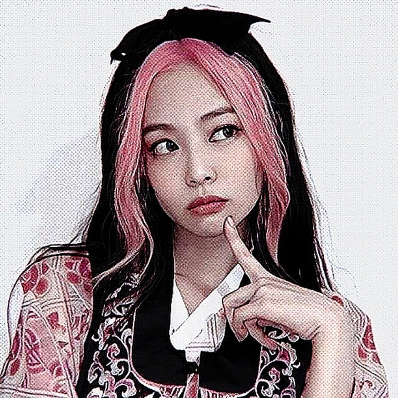 ♡𝓐𝓮𝓼𝓽𝓱𝓮𝓽𝓲𝓬_𝓫𝓵𝓲𝓷𝓴 ♡