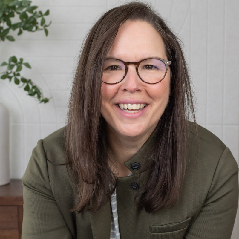 Nicole Bedard Photo + Video