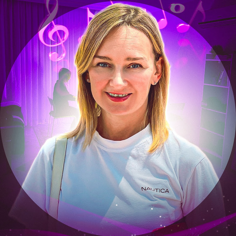 Алёна Васильева Logo