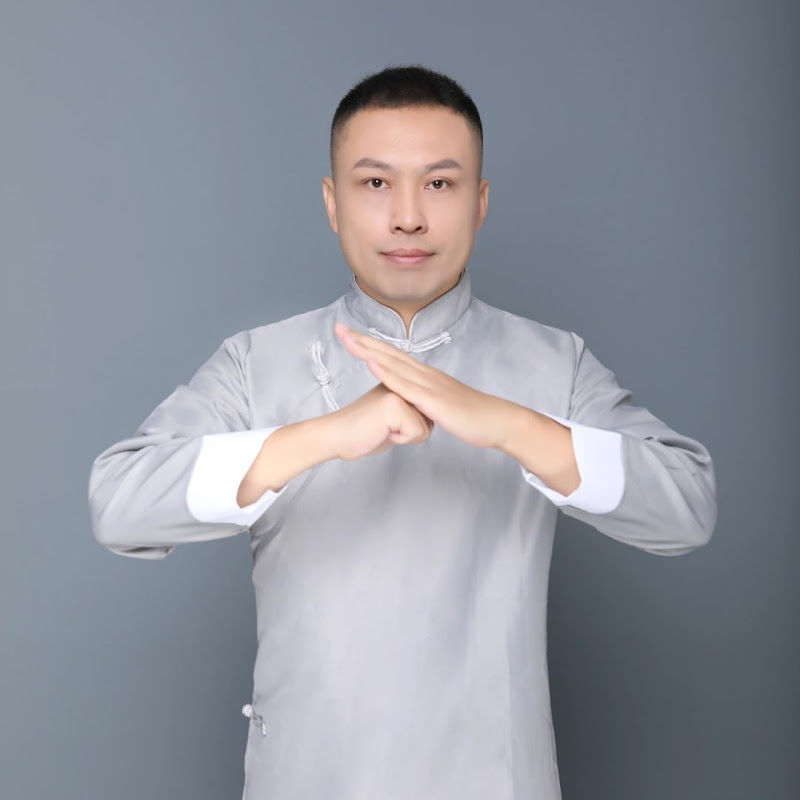 洋堂主故事汇 Logo