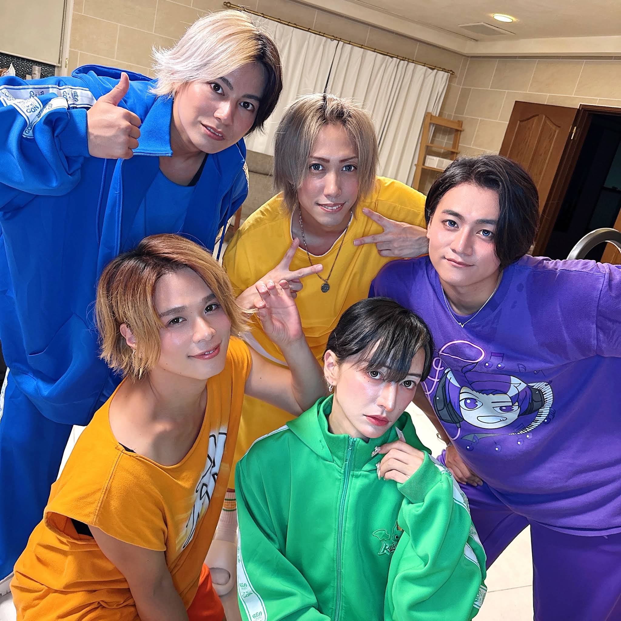 リアルピース　リアゴン　ジャージトップ Post from リアルピース - YouTube