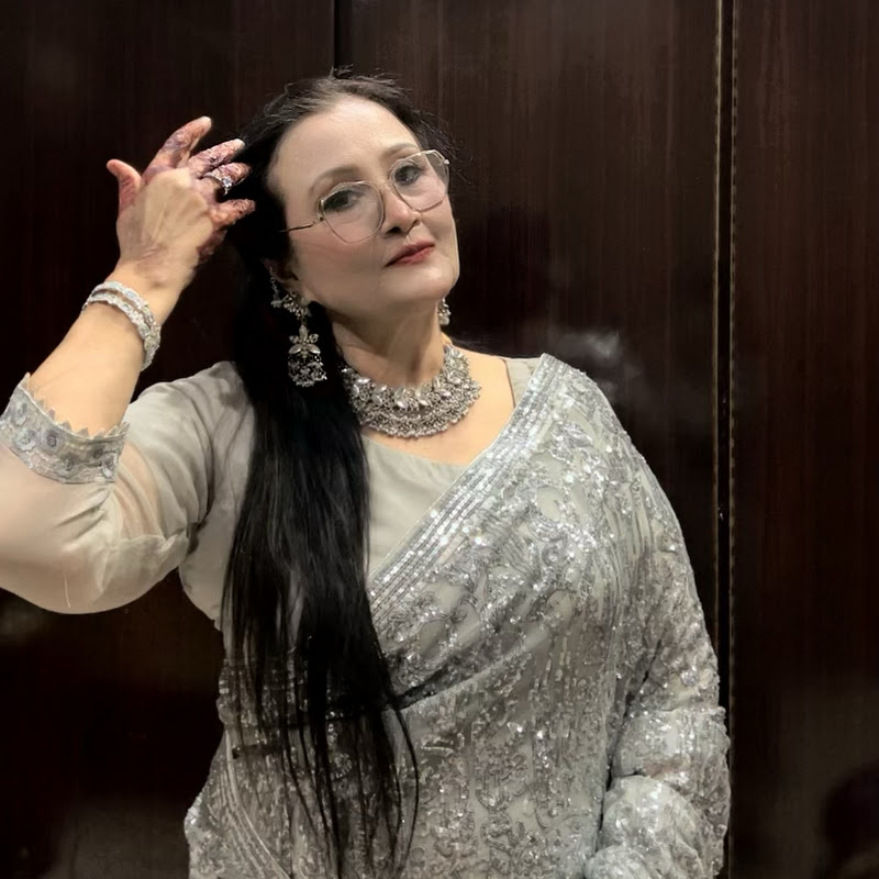 Ismat sharif vlogs