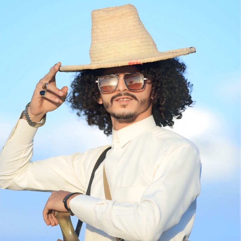 الشاعرايمن المسوري