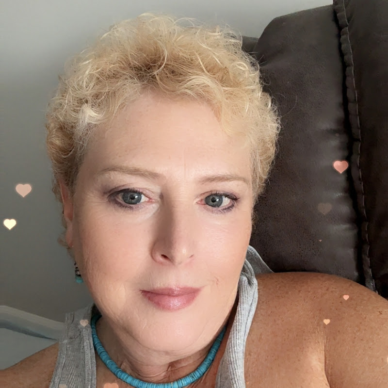  Oracle with Psychic Medium Andrea 