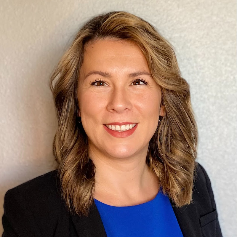 Real Estate Talk- with Laura