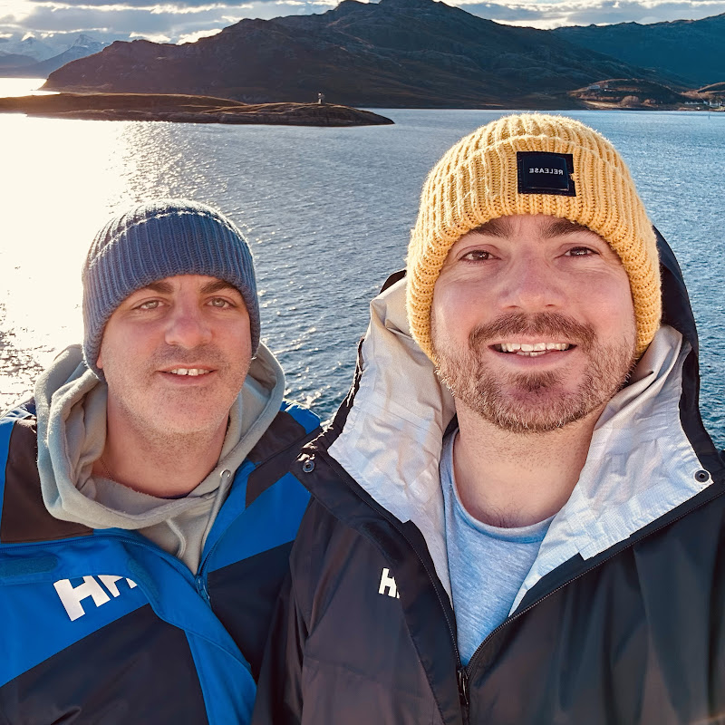 gavinandjames_lifeafloat