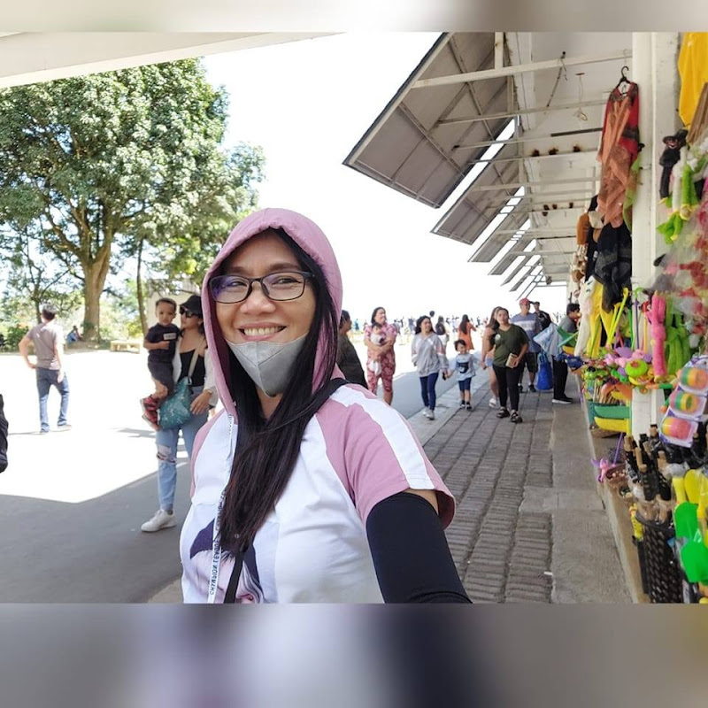 Mami Es Channel