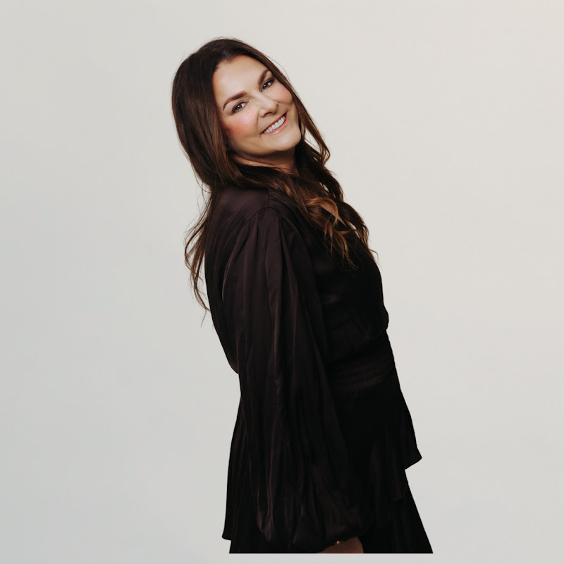 Talk Wealthy To Me | Powered by Women In Wealth