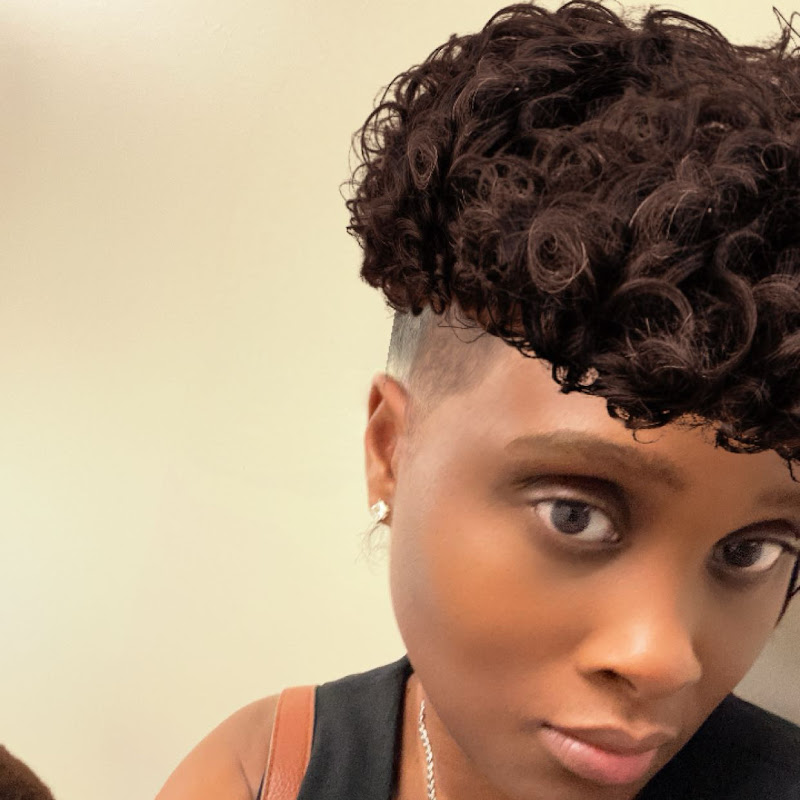 Hire NASH FAMILY VLOG’s — Fashion & Style (Hauls, Lookbooks) YouTube creator for sponsorships