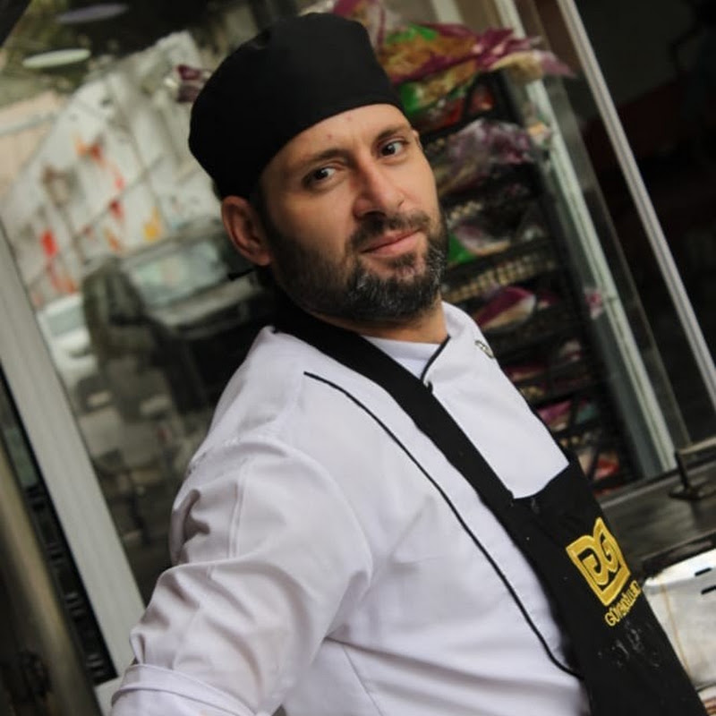 شاورما عربي ....
