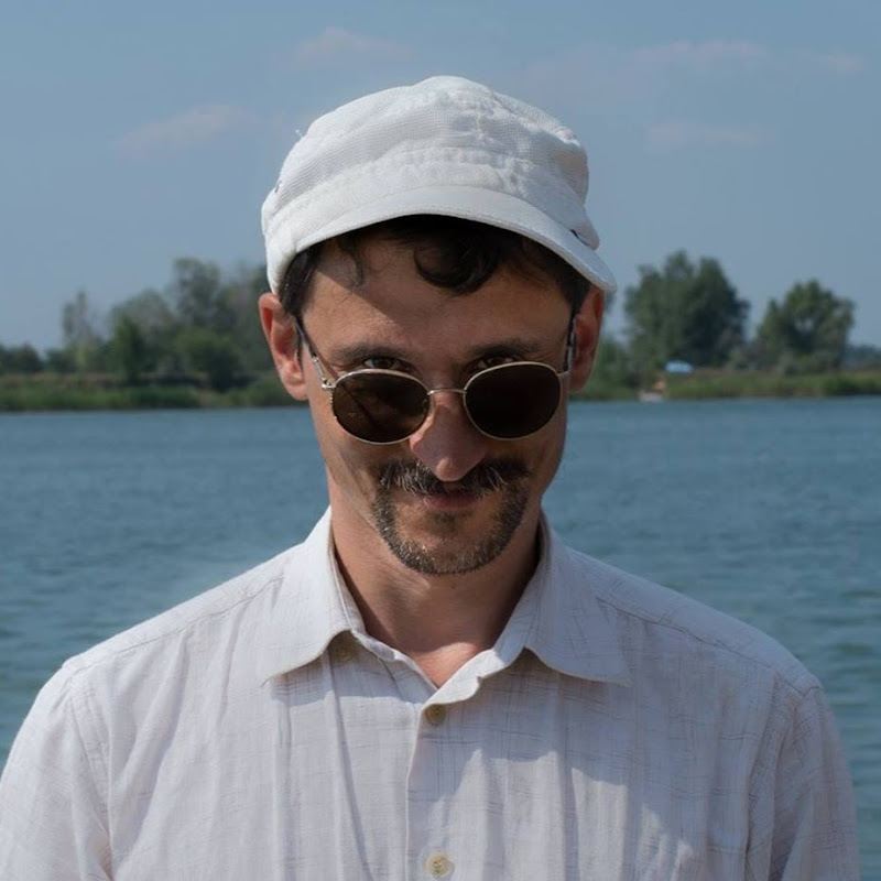 Павел и Елена Еникеевы Logo