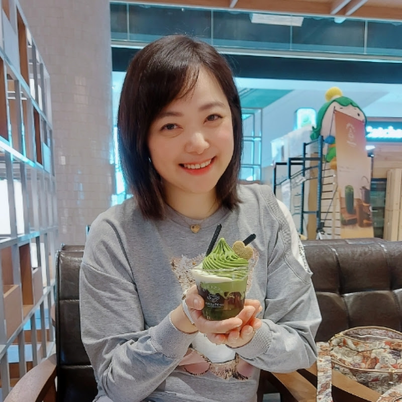 艾麗享生活▪︎Ariel Liu Logo