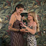 dysVtqUI1rQ-channel-avatar-Chloe and Tasha