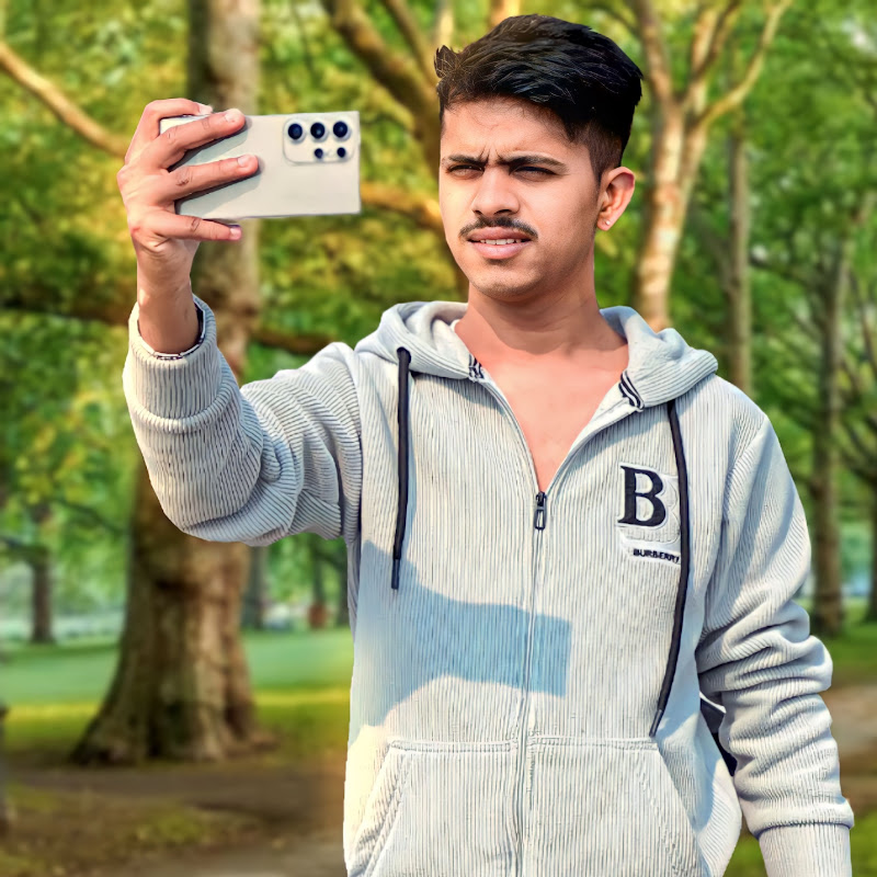 THE KAAL VLOGGER