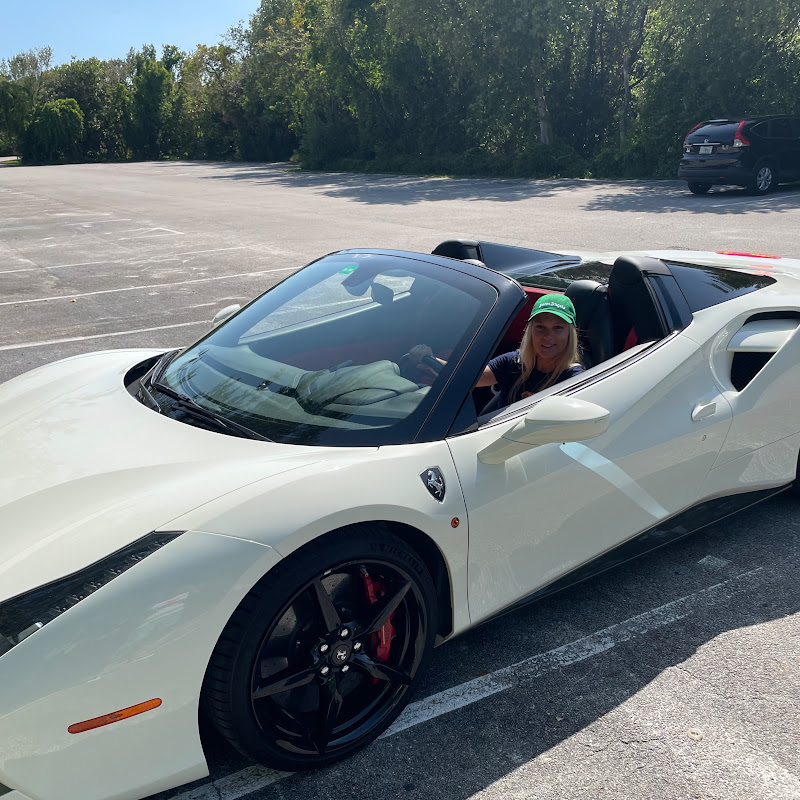 motoNEWSY by Julia Bieszk