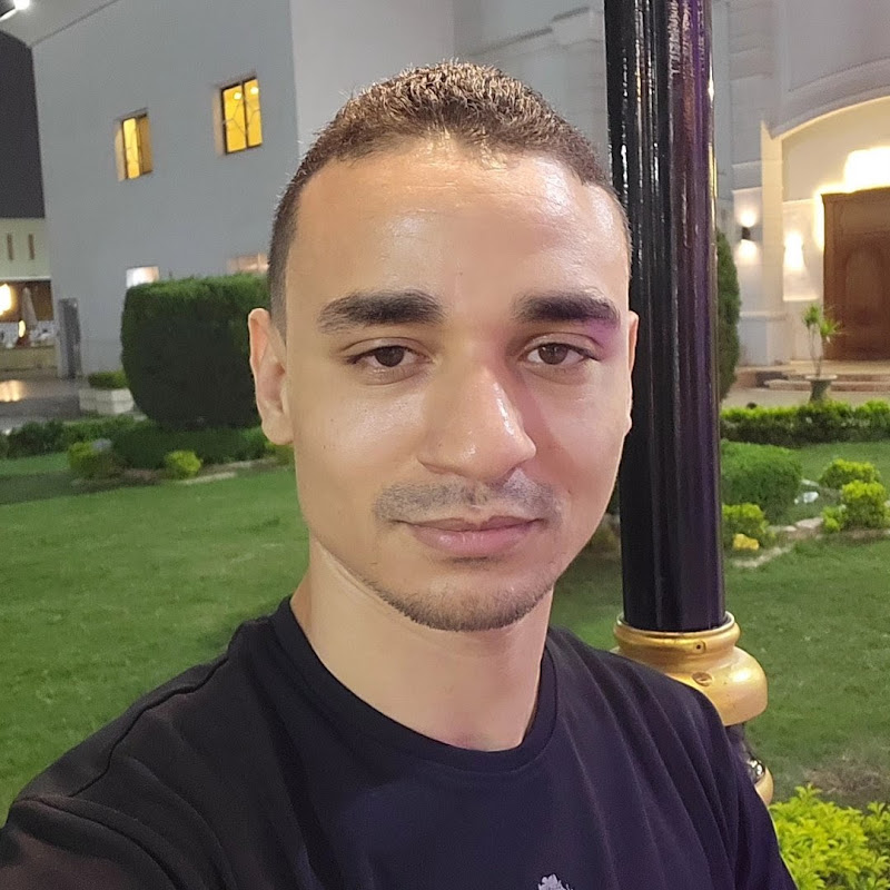 Talk Egyptian Arabic with Essam