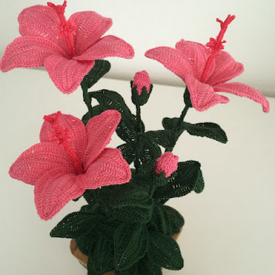 How to crochet a hibiscus - YouTube