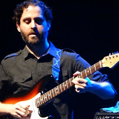 gabe_teaches_guitar