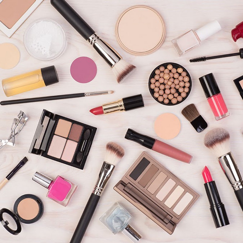 MAKEUP TRANSFORMATION