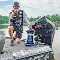 Will Davis Jr. Fishing