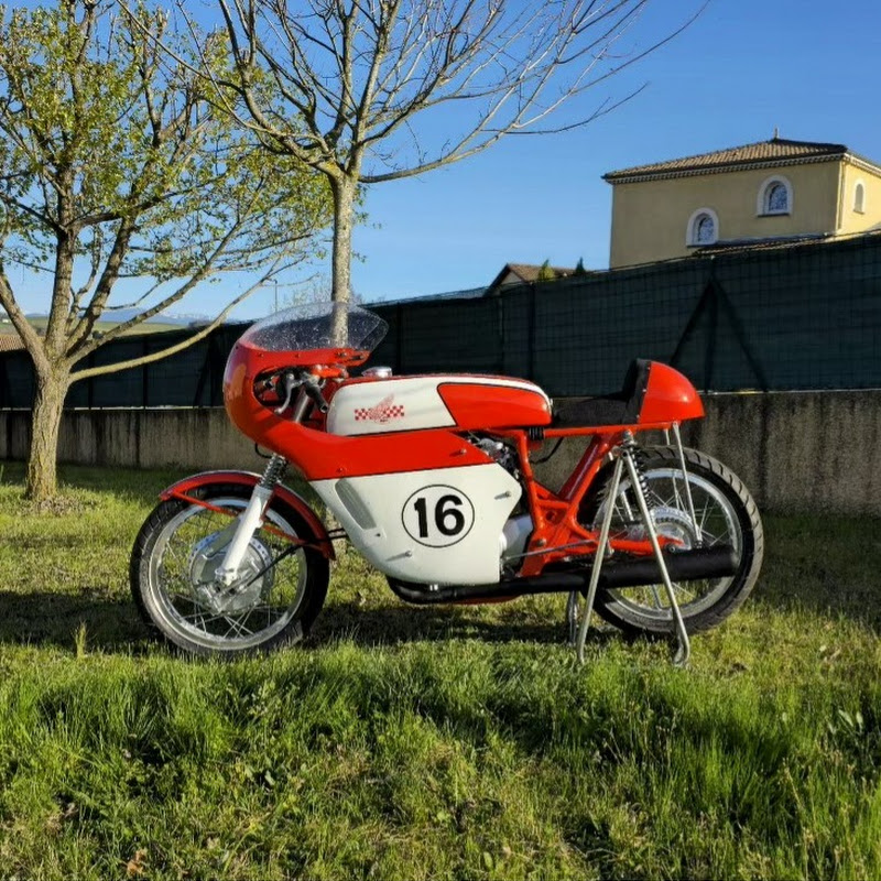 Les Anciennes Mecaniques