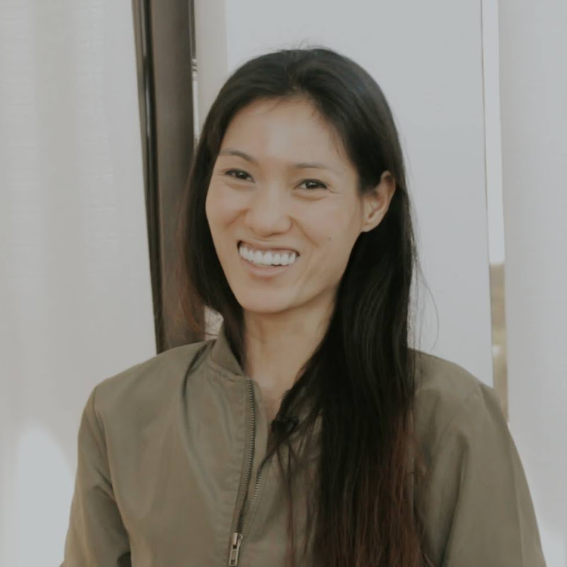 Dr. Farrah® Agustin-Bunch, M.D.