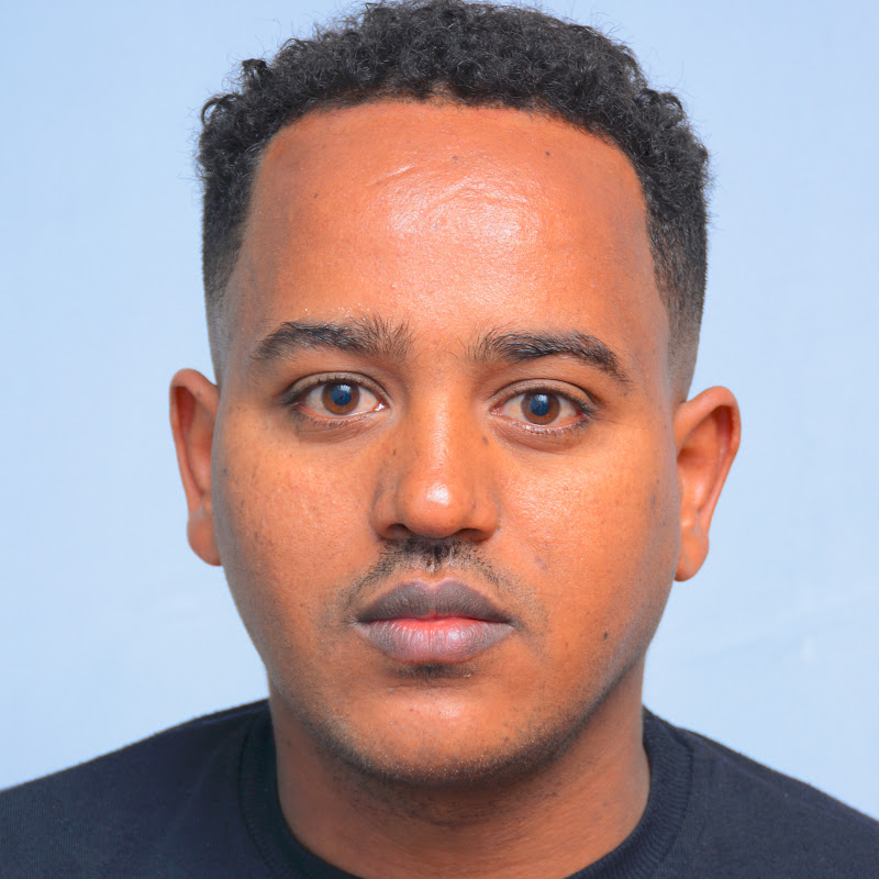 ክንፈ Tech