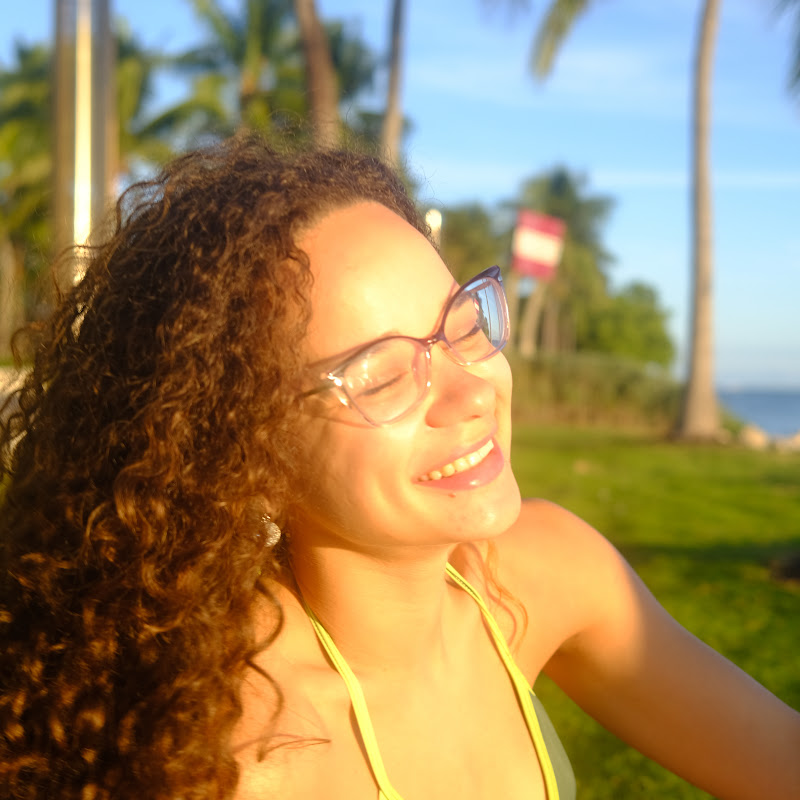 Shana Webb