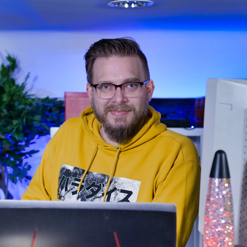 B:\Nostalgia Nerd icon