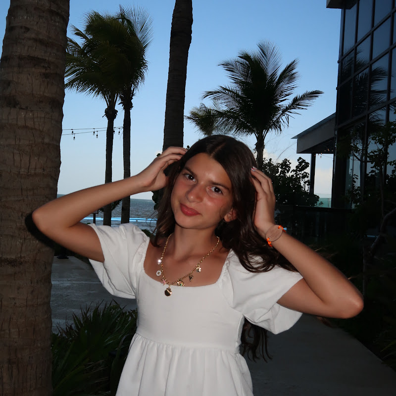 It’s Emma!🌊🌺