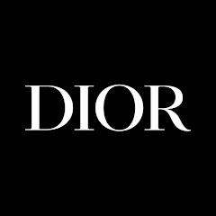 Christian Dior</p>
