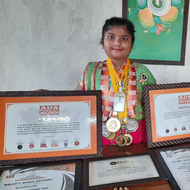 priya loves Amma