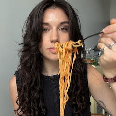 Marianna Moore