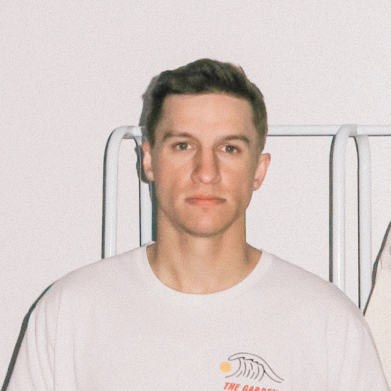 Joshua Chomik