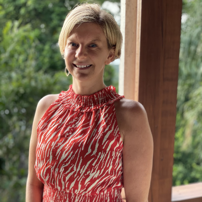 Krystal Enger Roatan Real Estate