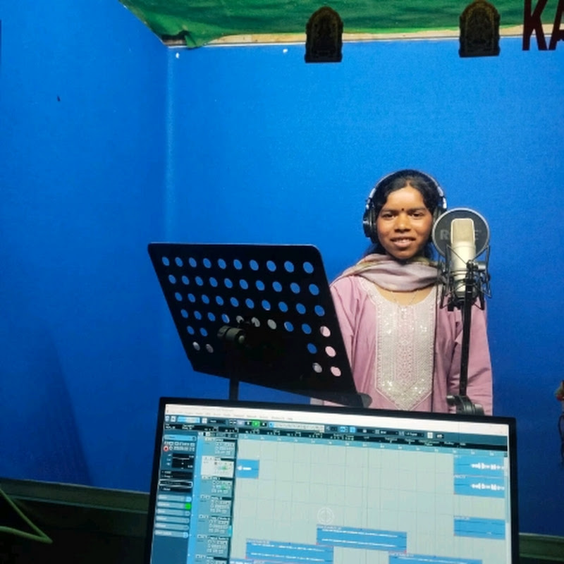 Singer Anju Xess Official