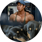カイザー豊田🐾愛犬と目指す筋肉弁護士