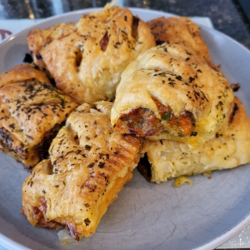 Broughs Bites