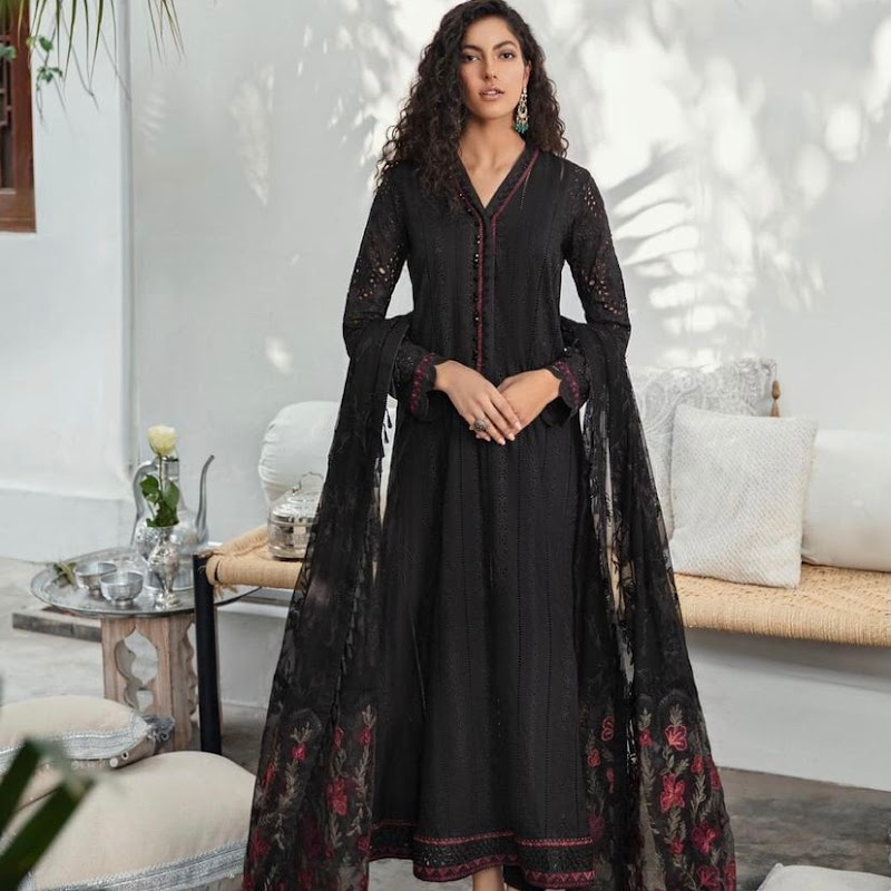 Fashion With Areedas